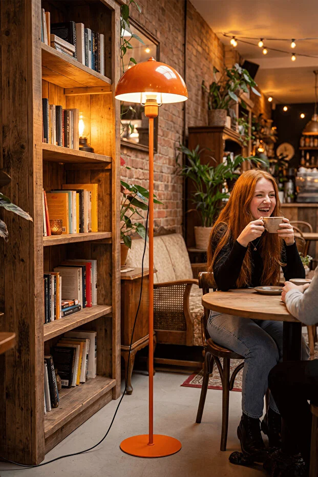 Luna Tek Ayaklı Turuncu Metal Lambader